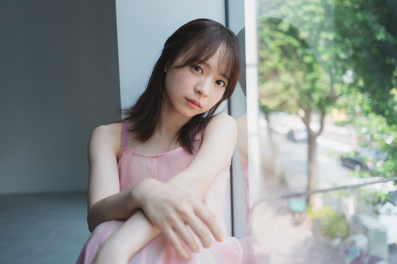 彼女は美しい　Weekly Playboy Plus + 2025.10.02 AKB48倉野尾成美